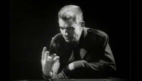 Screengrab from the film 1984 (1955 version).,/i>